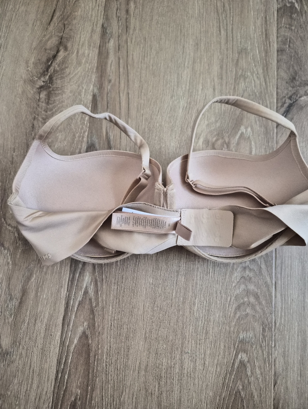 Skims Nude Seamless Padded Bra 36B - Picture 2 of 4